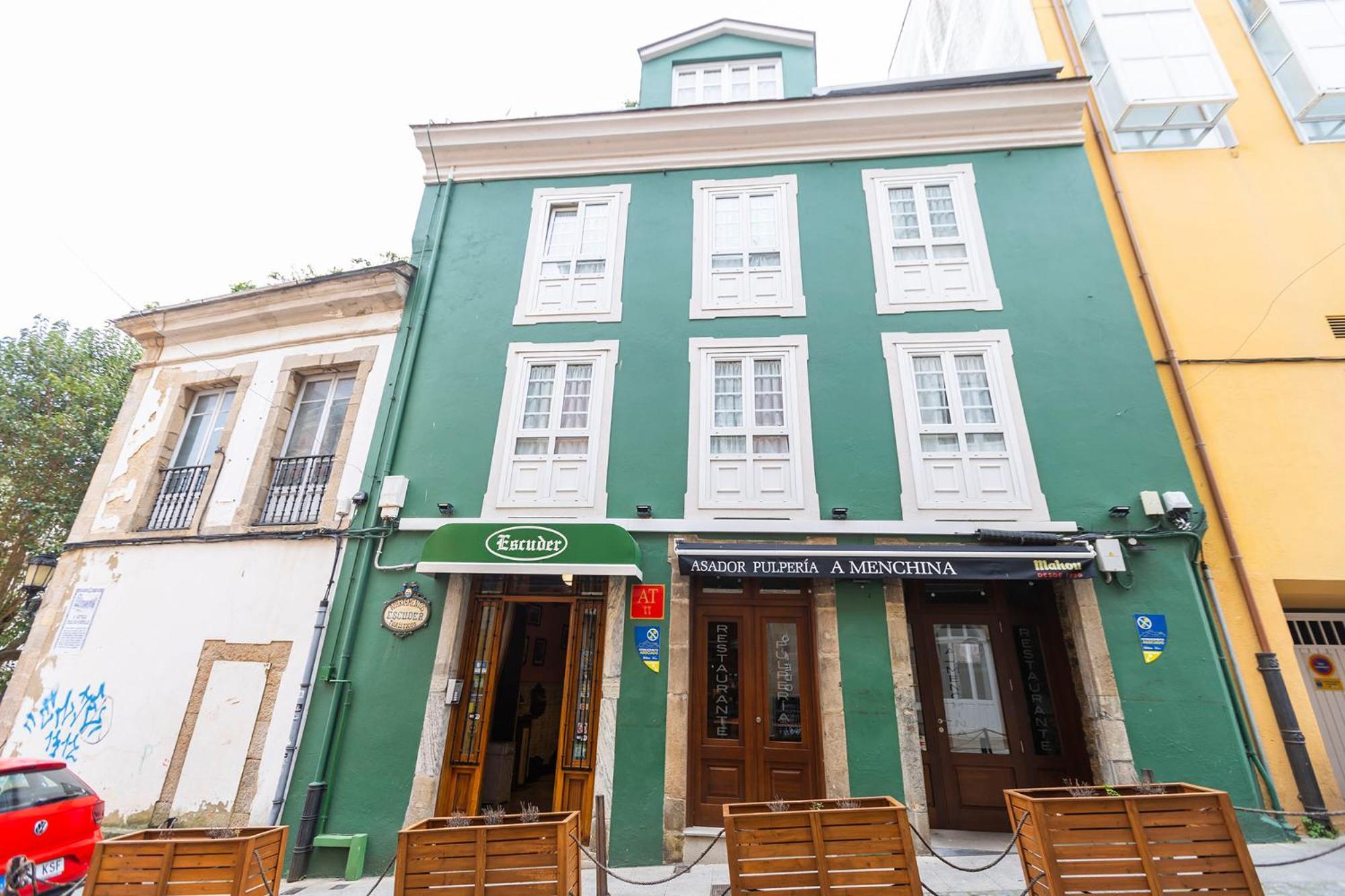 Escuder Apartamentos Turisticos Ribadeo Ngoại thất bức ảnh