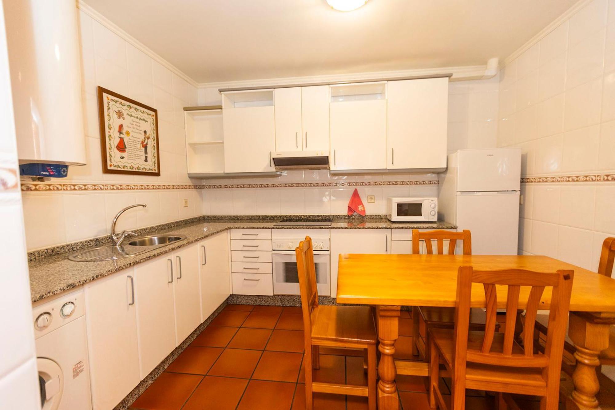 Escuder Apartamentos Turisticos Ribadeo Ngoại thất bức ảnh