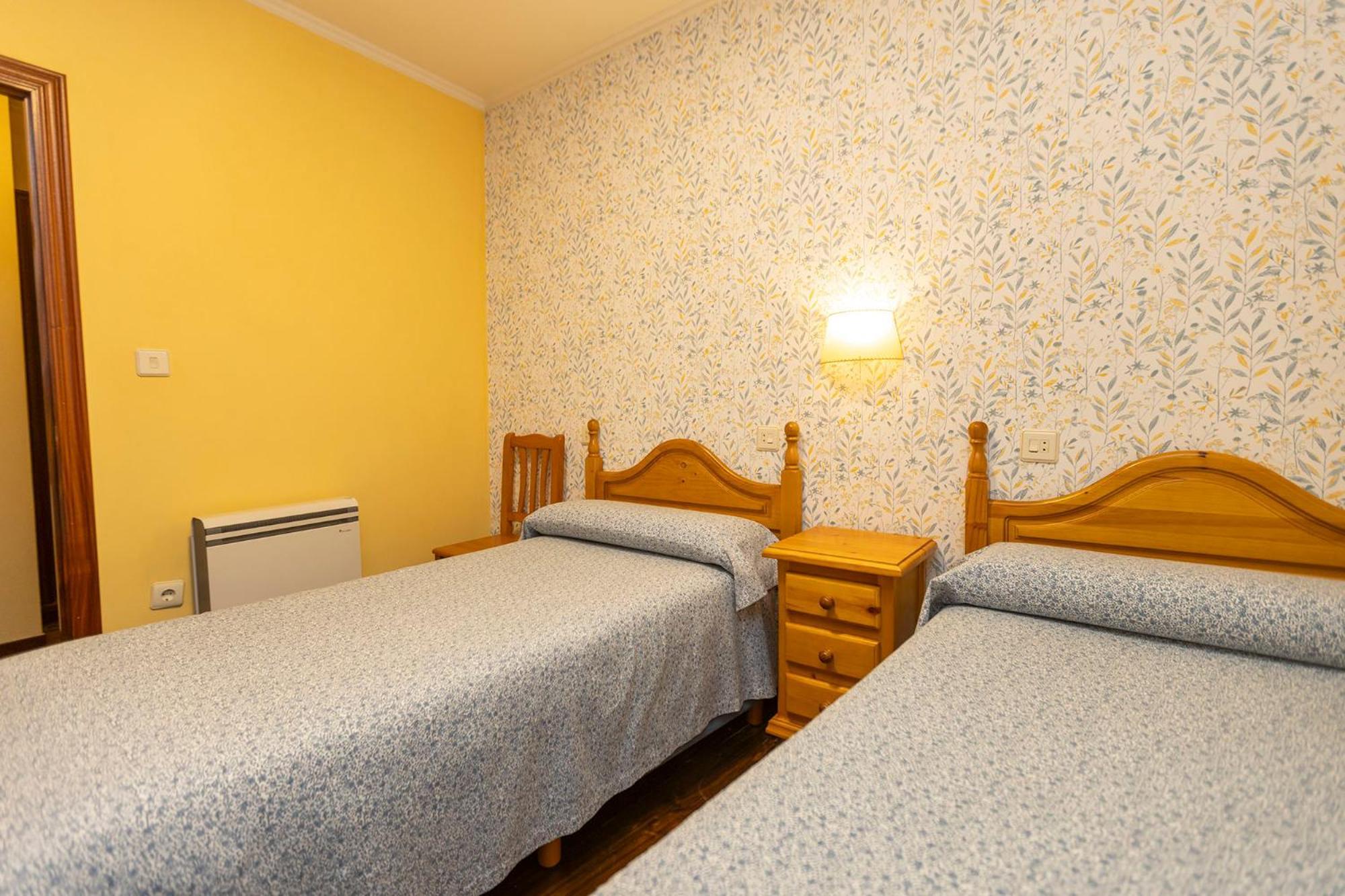 Escuder Apartamentos Turisticos Ribadeo Ngoại thất bức ảnh