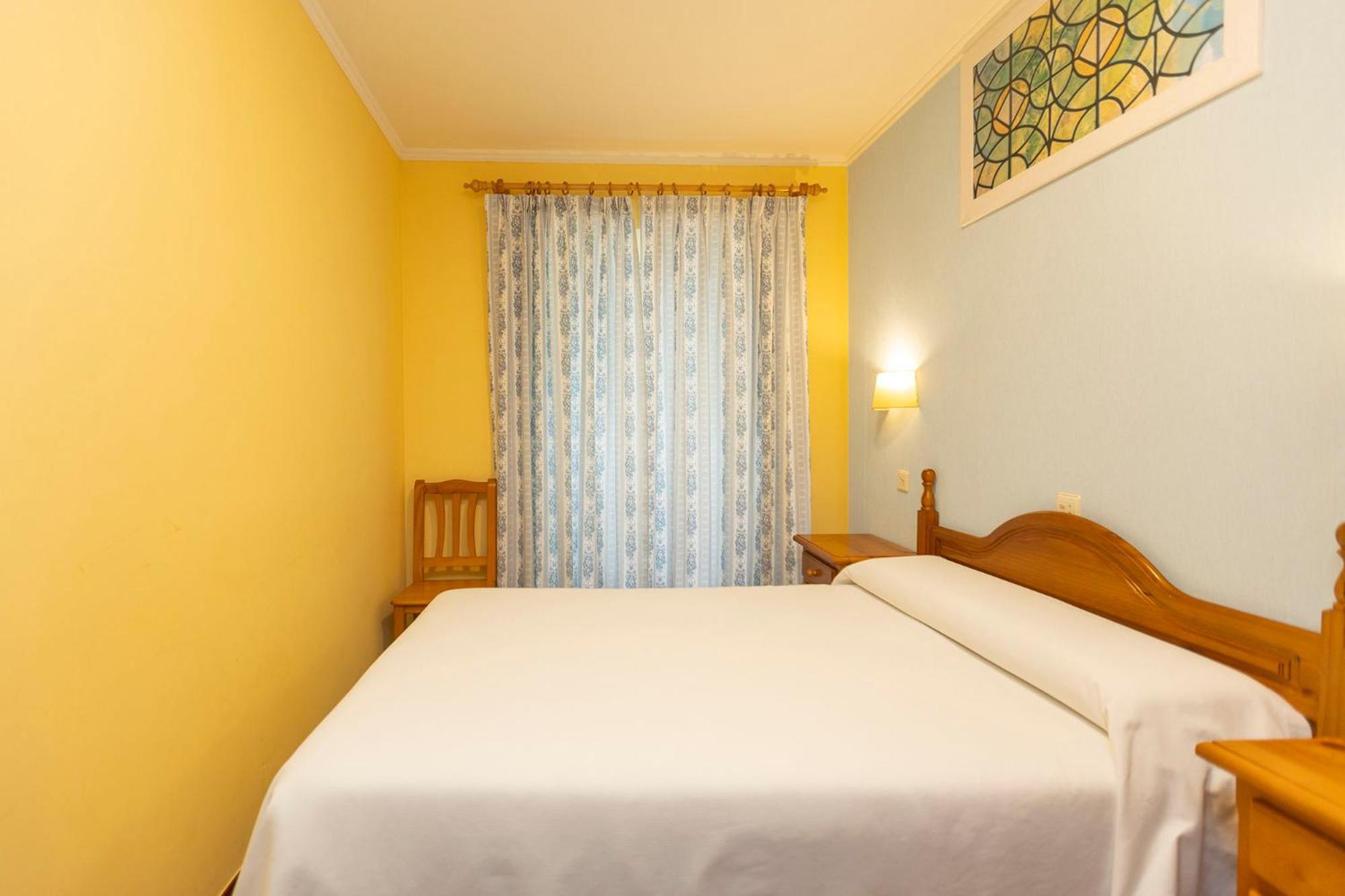 Escuder Apartamentos Turisticos Ribadeo Ngoại thất bức ảnh