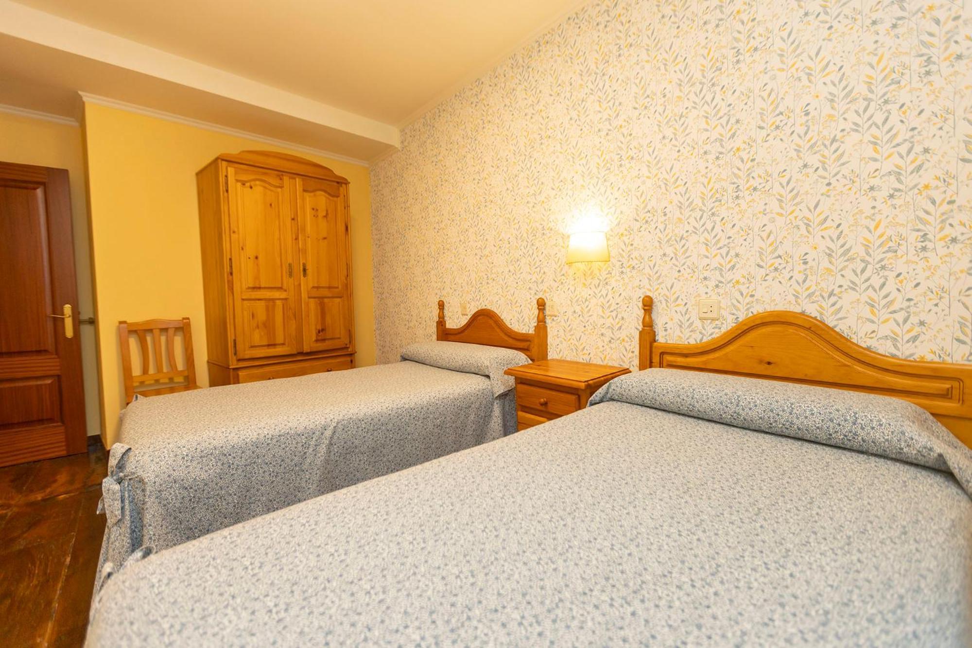 Escuder Apartamentos Turisticos Ribadeo Ngoại thất bức ảnh