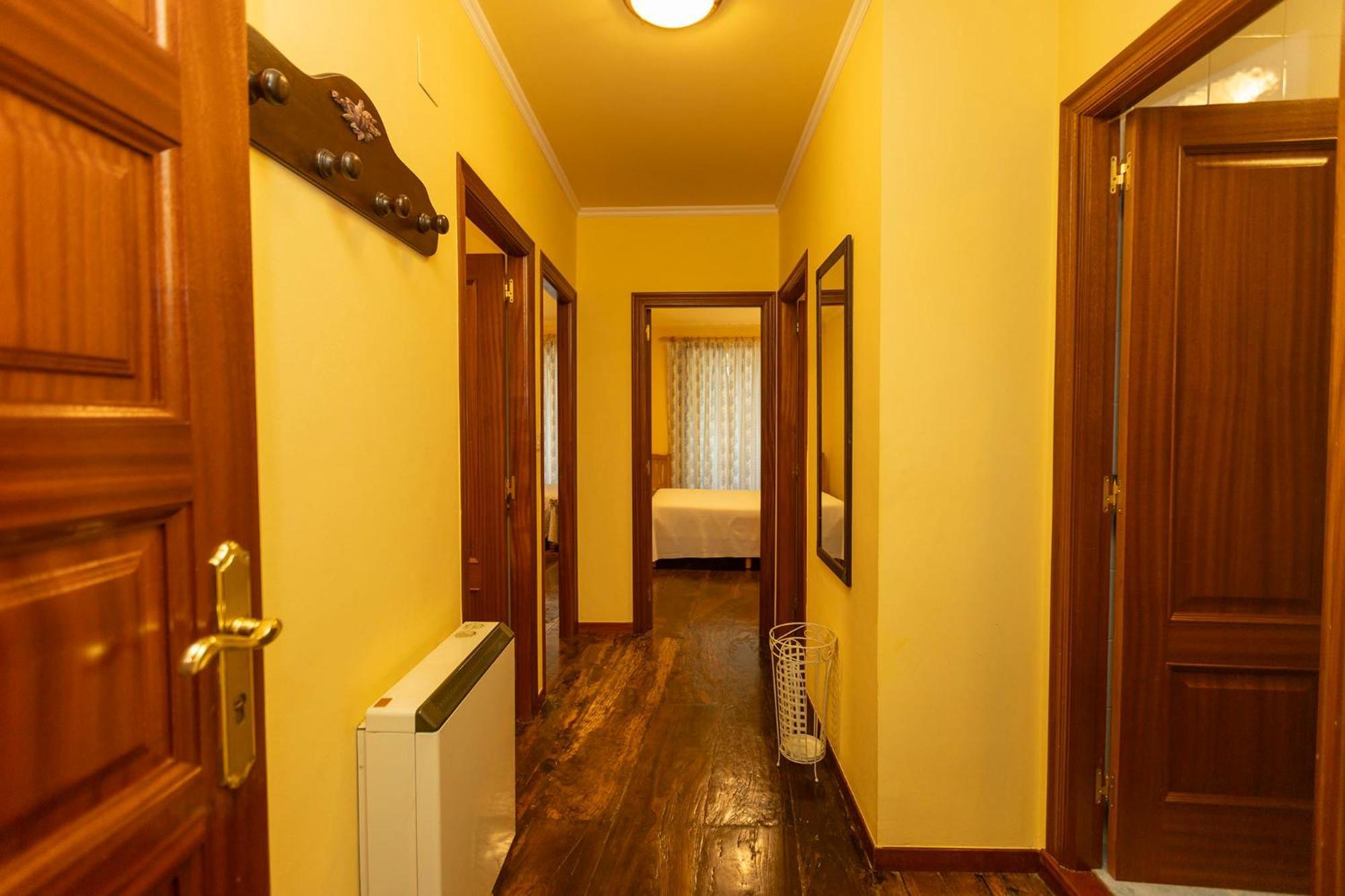 Escuder Apartamentos Turisticos Ribadeo Ngoại thất bức ảnh