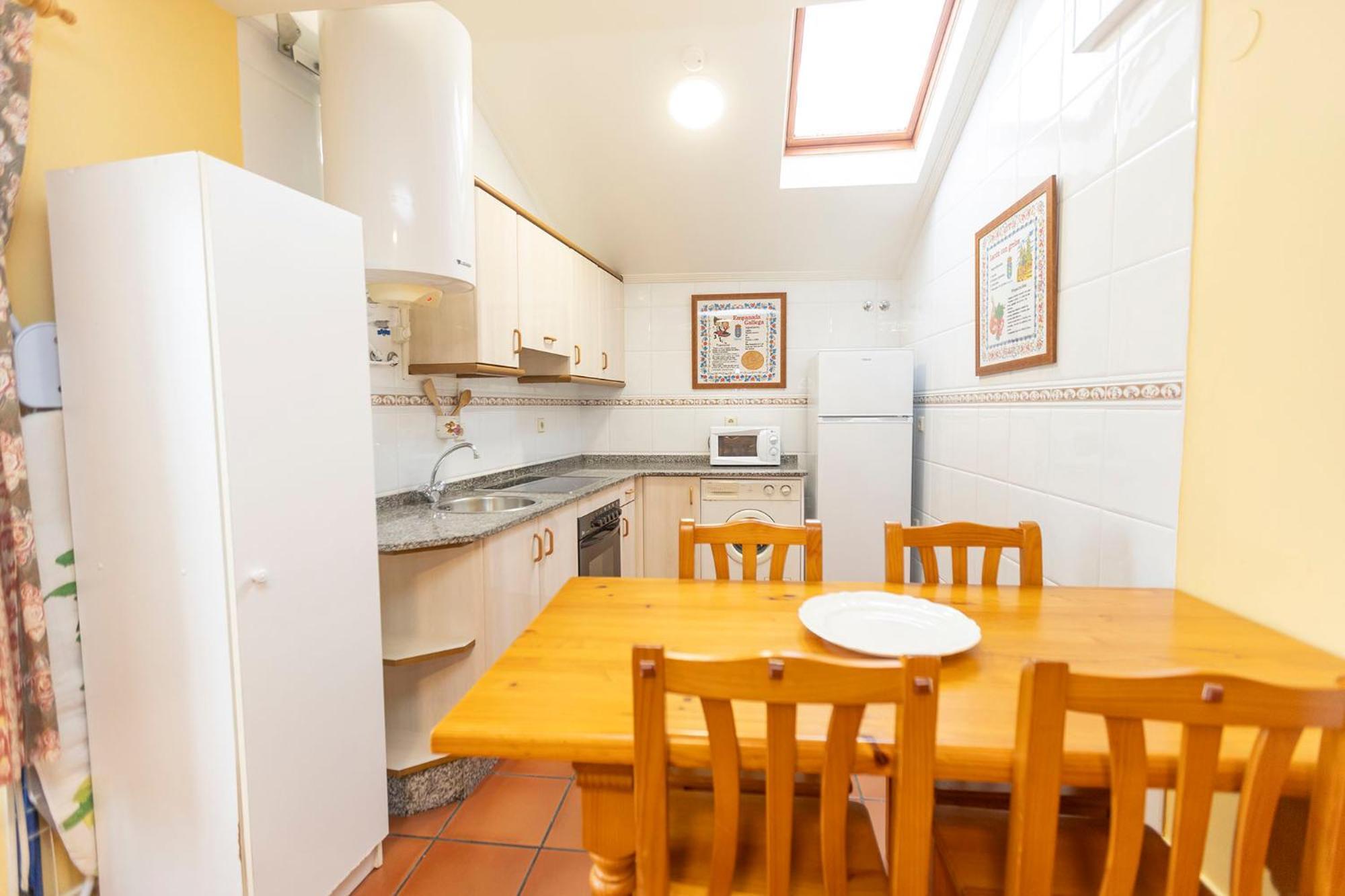 Escuder Apartamentos Turisticos Ribadeo Ngoại thất bức ảnh