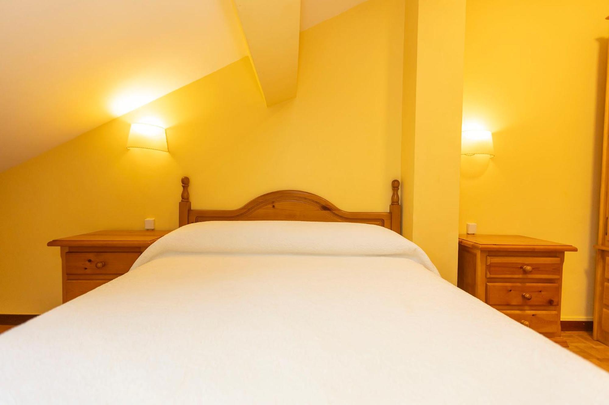 Escuder Apartamentos Turisticos Ribadeo Ngoại thất bức ảnh